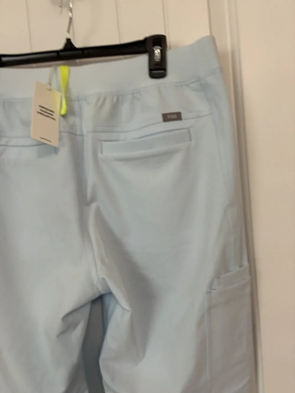 Figs Axim Cargo Scrub Pants In Pale Blue Size LS 34” x 27”